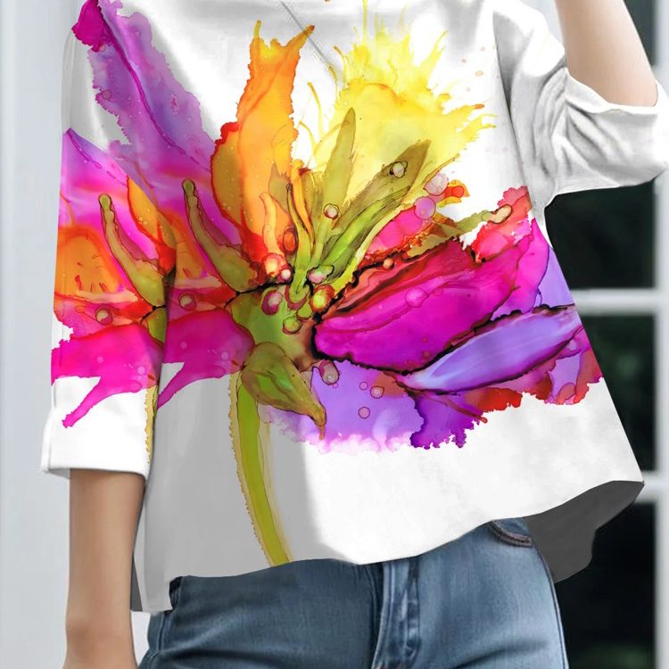 Loose Three-Quarter Sleeves Contrast Color Flower Print Round-Neck T-Shirts Tops