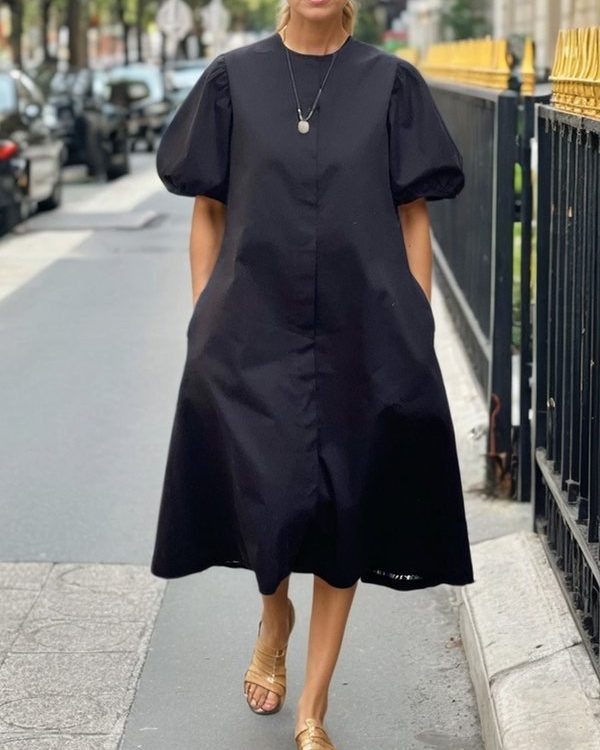A-Line Loose Pleated Pockets Solid Color Round-Neck Midi Dresses