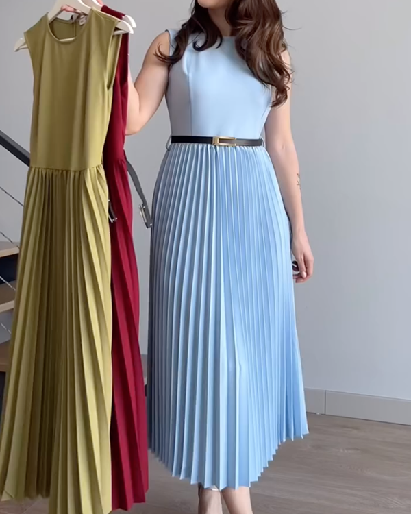 Sleeveless Pleated Solid Color Round-Neck Midi Dresses