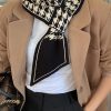 Houndstooth Split-Joint Scarf
